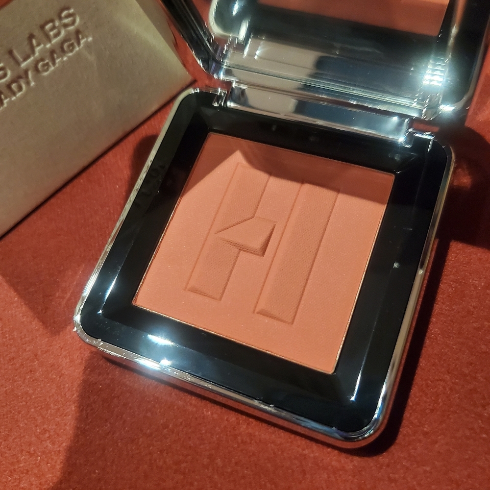 Haus Labs Talc-Free Blush W/ Frmnted Arnica POMELO PEACH. - Picture 5 of 7